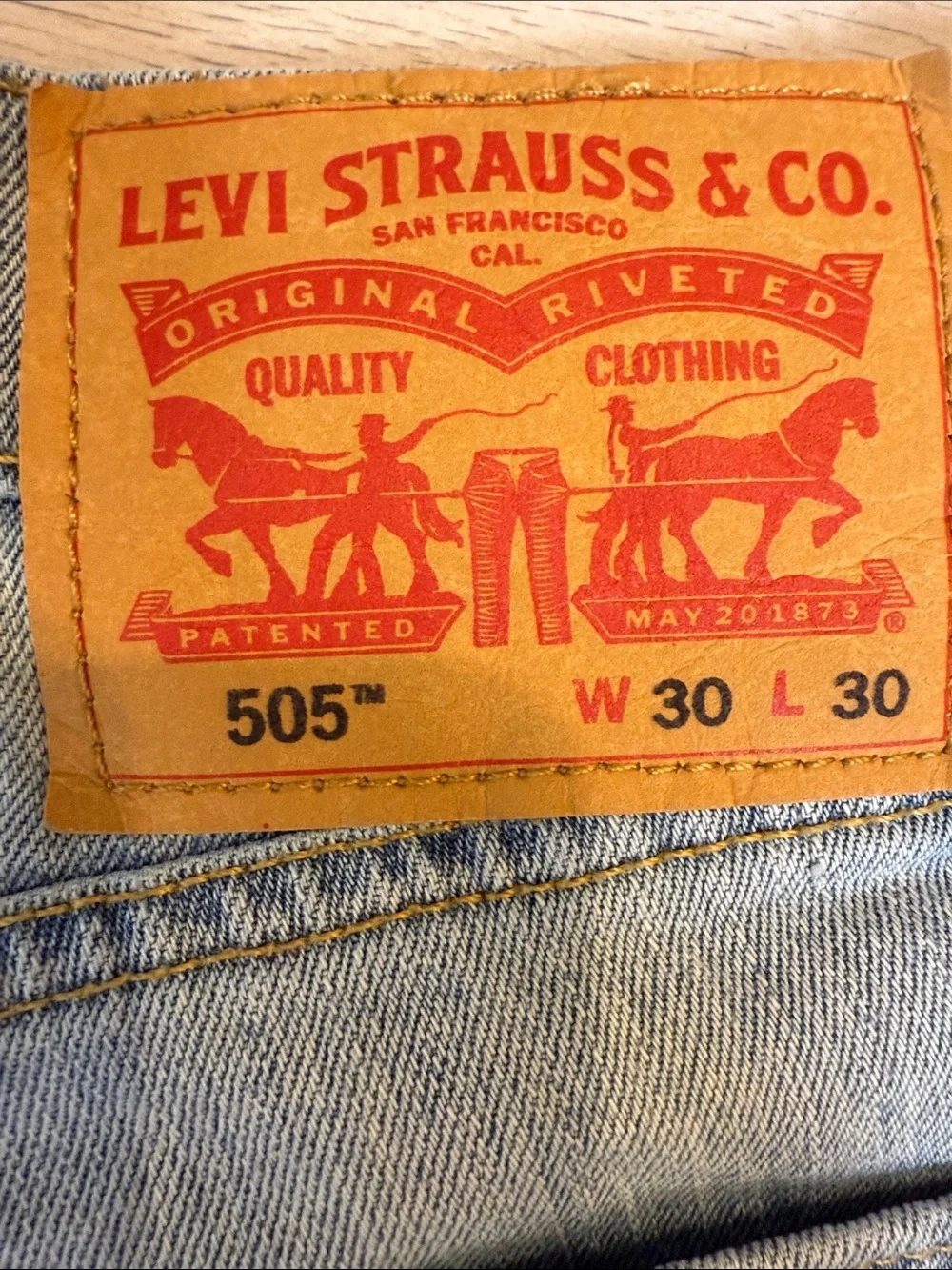 Levi’s 505 Regular Fit Straight Leg Jeans Light Wash Denim Men’s Size 30x30 EUC